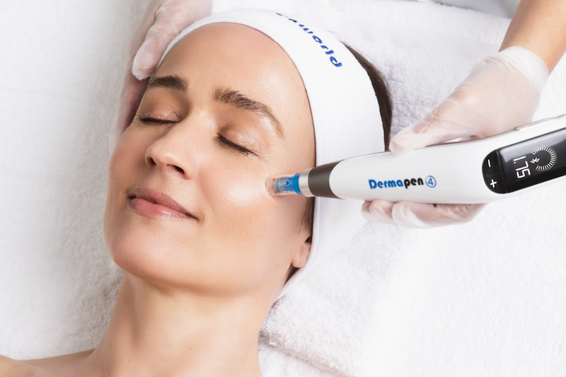 Dermapen 4 Microneedlingbehandlung in Mönchengladbach | RPM Medical & Kosmetik Rafael-Peter Mischewski Mönchengladbach Microneedling Behandlung Dermapen4 Mönchengladbach | RPM Medical & Kosmetik Rafael-Peter Mischewski Mönchengladbach
